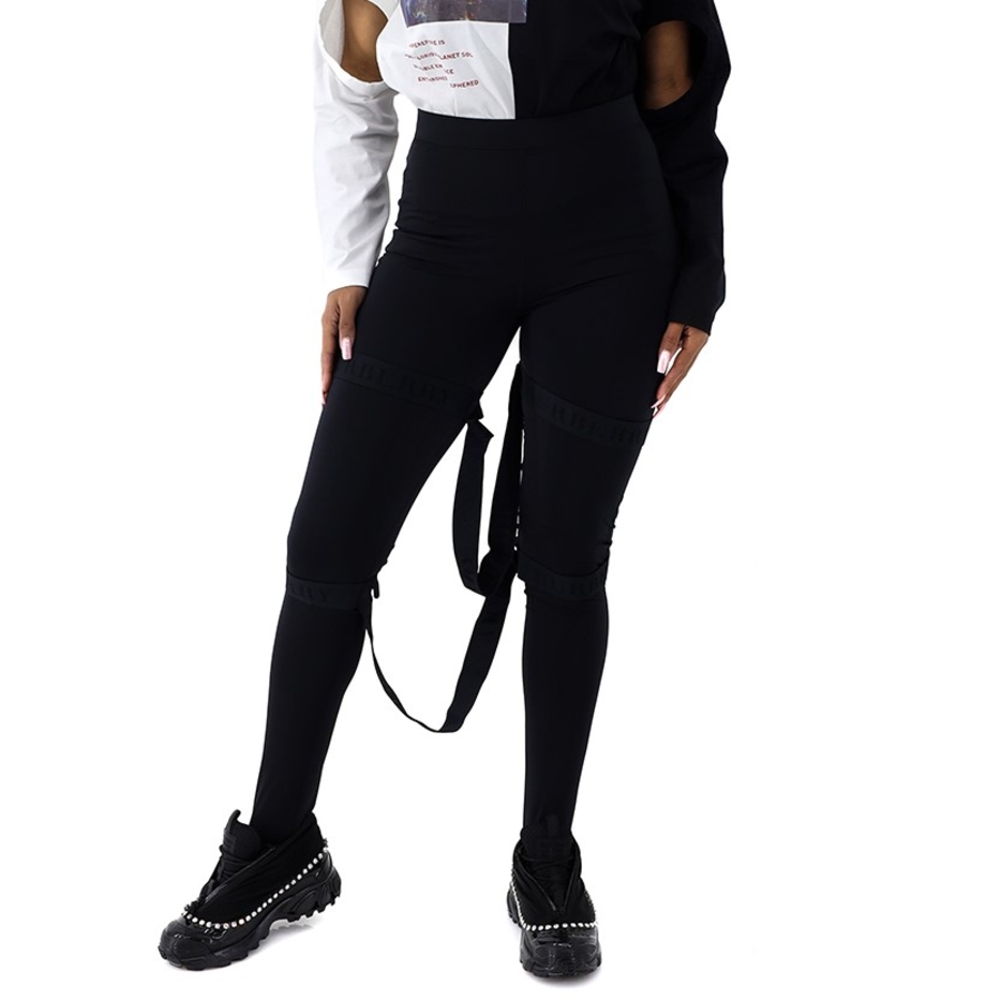 https://www.worldofwatches.com/media/catalog/product/b/u/burberry-black-strap-detail-stretch-jersey-leggings-4548182n_1.jpg