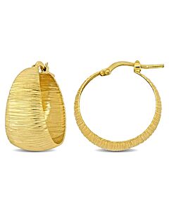 AMOUR 23mm Textured Hoop Earrings In Yellow Plated Sterling Silver