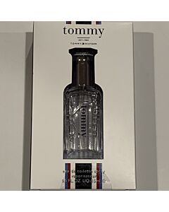 Tommy / Tommy Hilfiger Cologne Spray 0.5 oz (15 ml) (M)