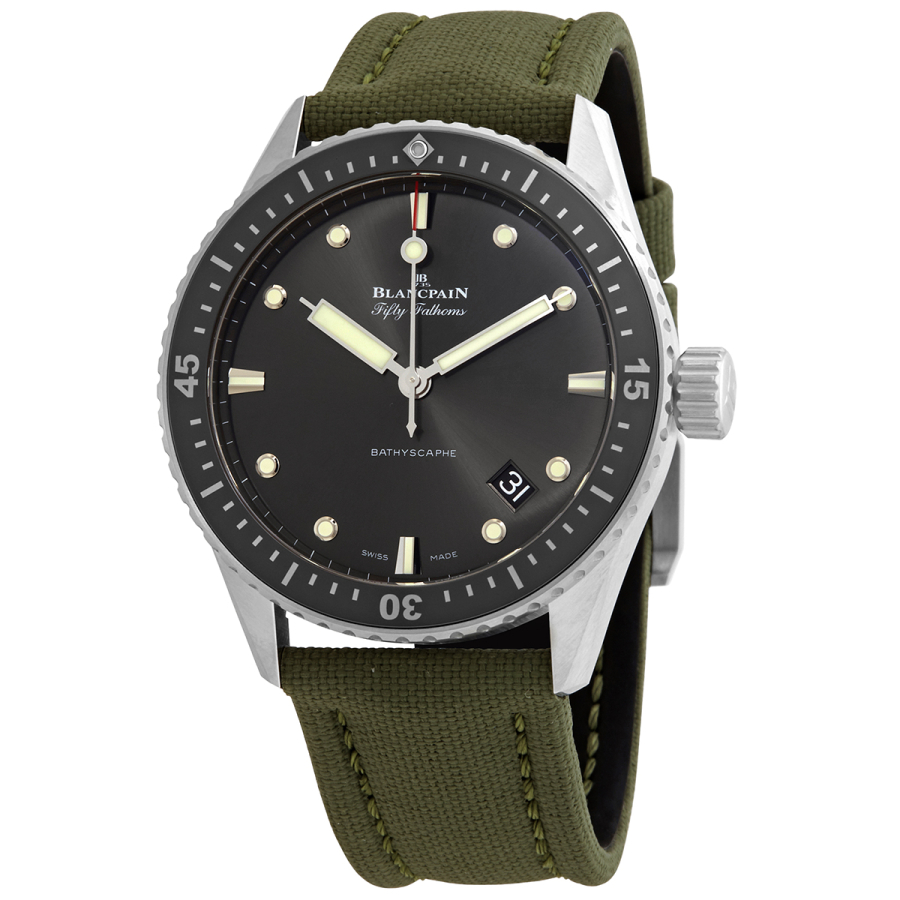 Men's Defender Nylon Black Dial Watch | World of Watches